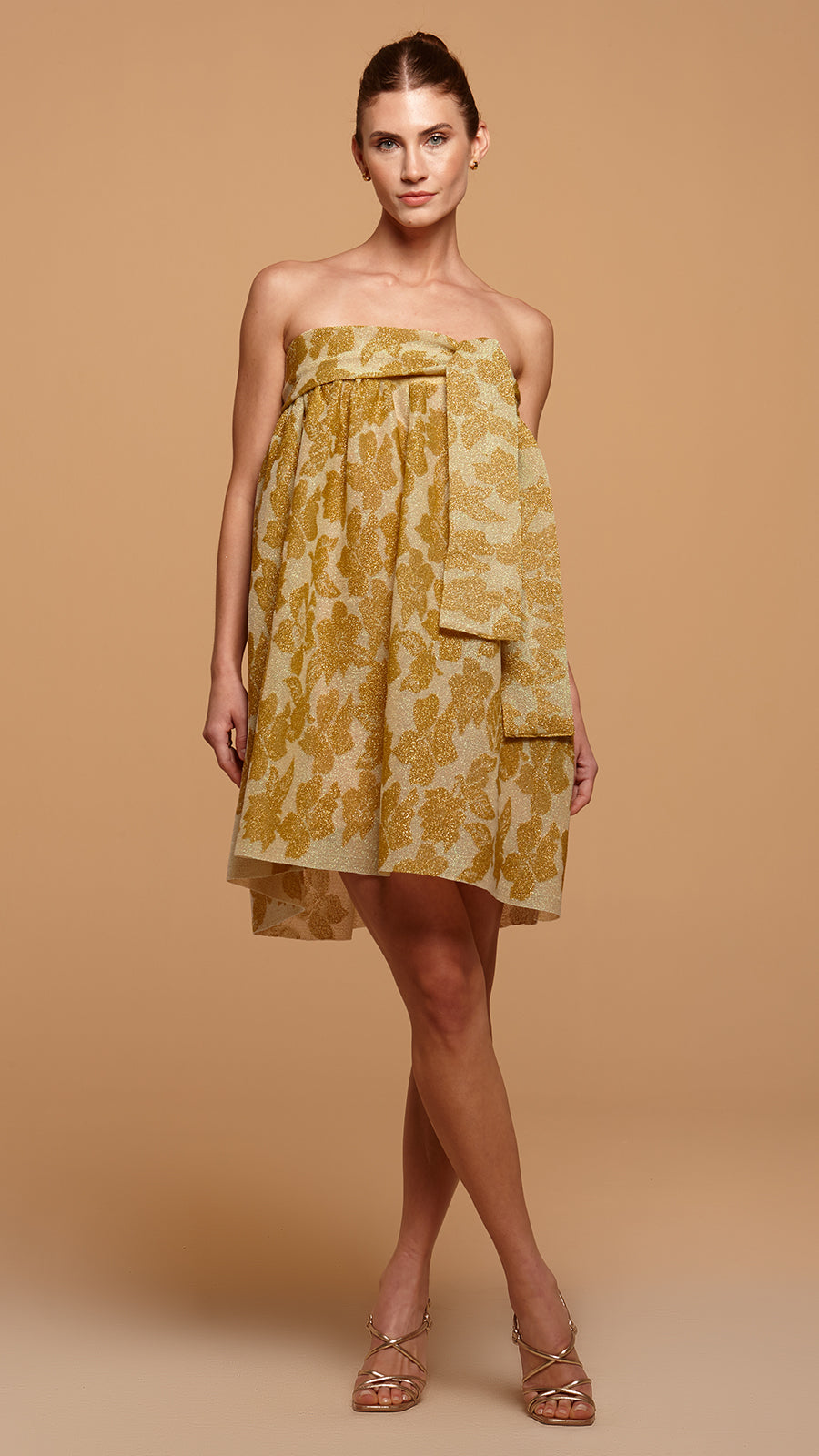 Vestido curto lurex