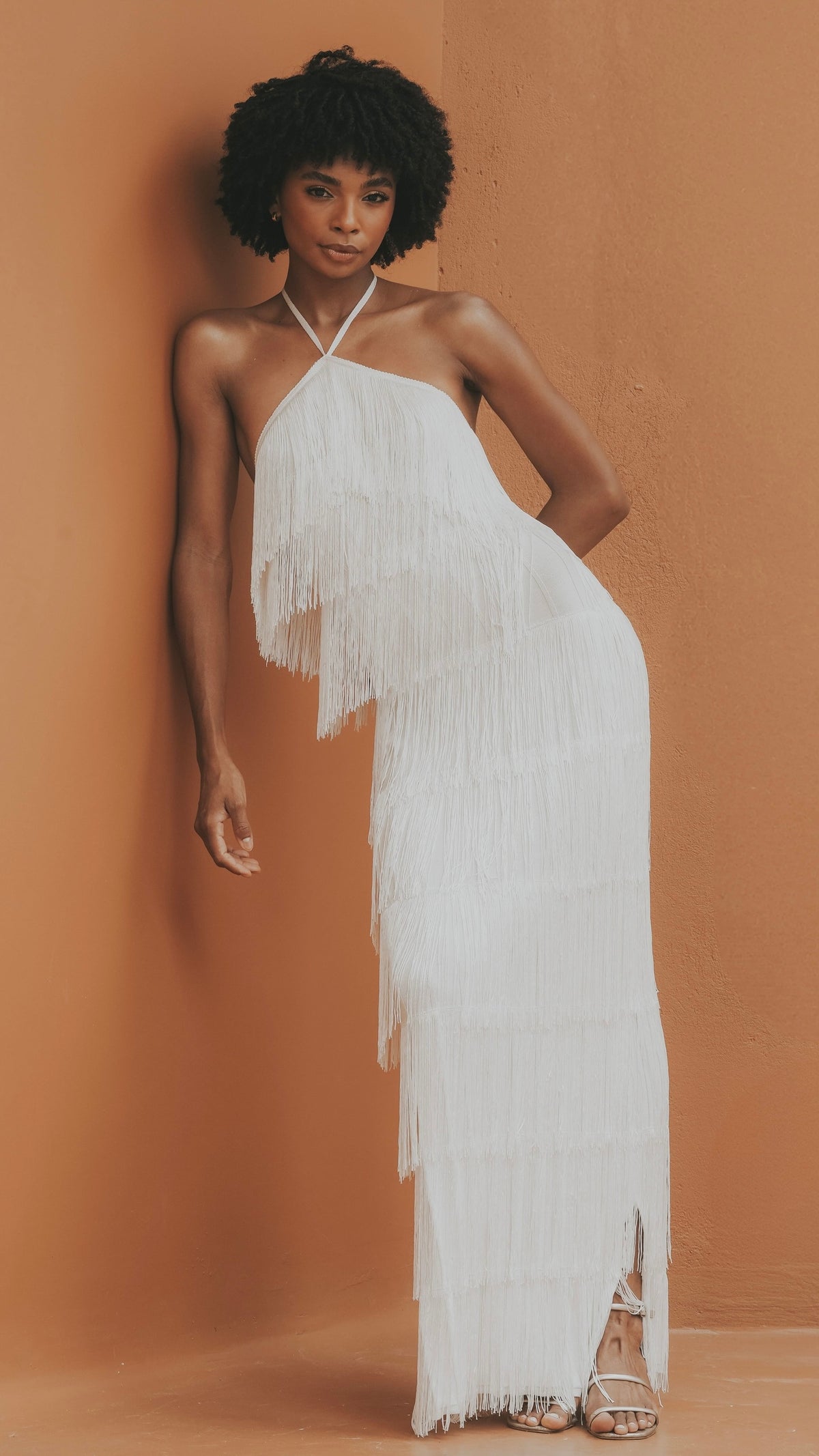 vestido clássico franjas off