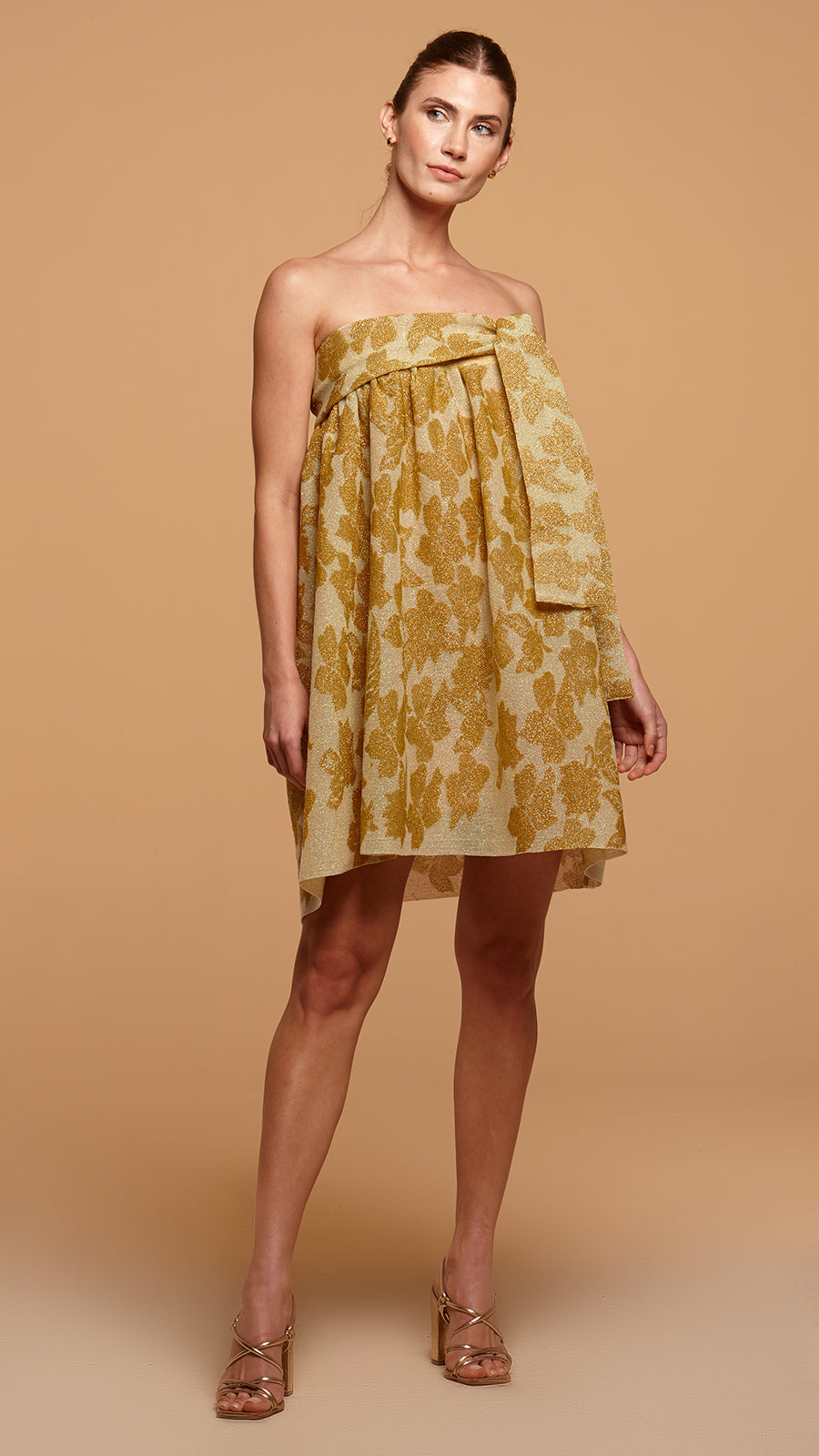 Vestido curto lurex